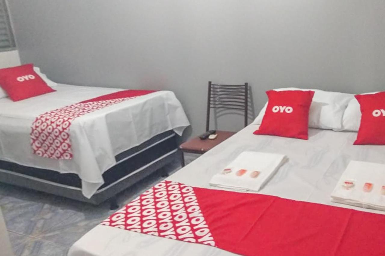 Oyo Hotel Esplanada, Brasilia Esterno foto